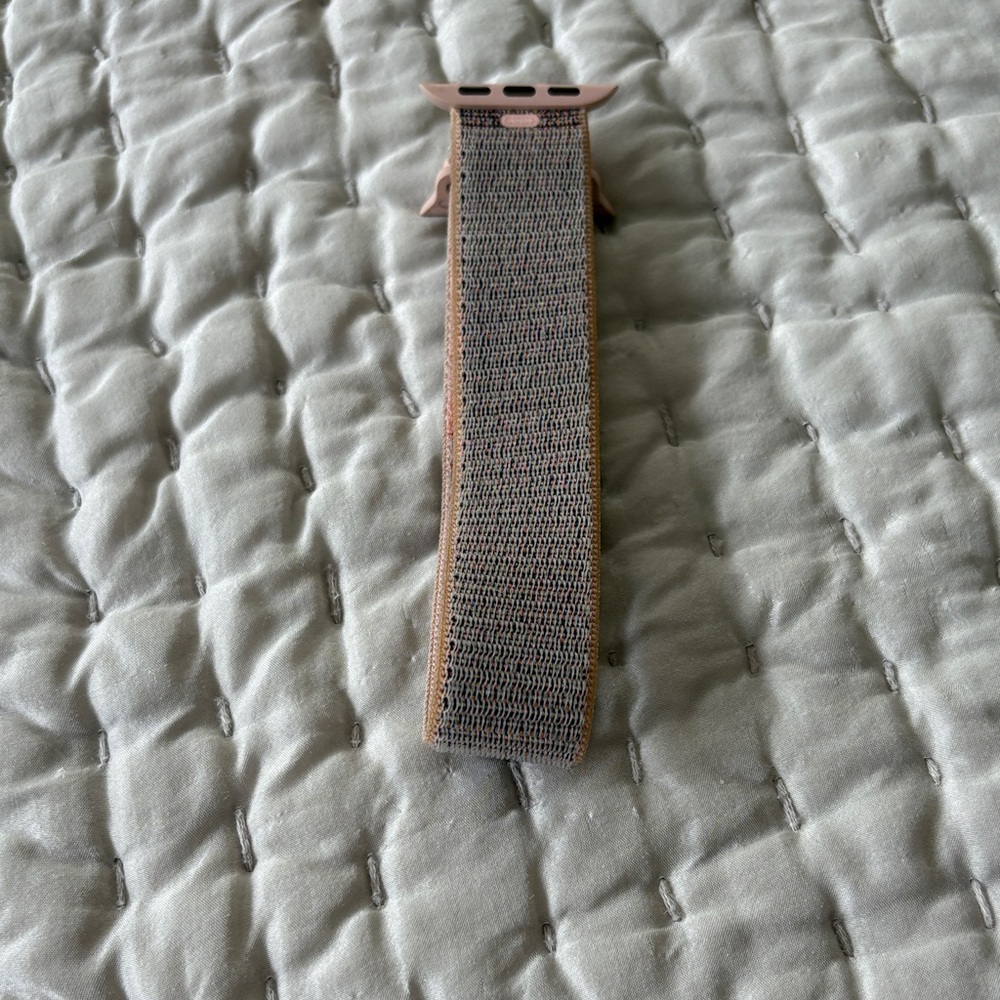Apple Watch Bands in Gray and Pink